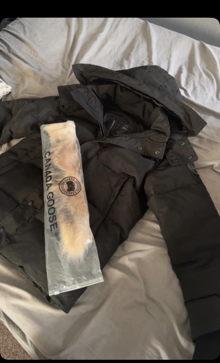 Canada Goose Wyndham Parka Puffer